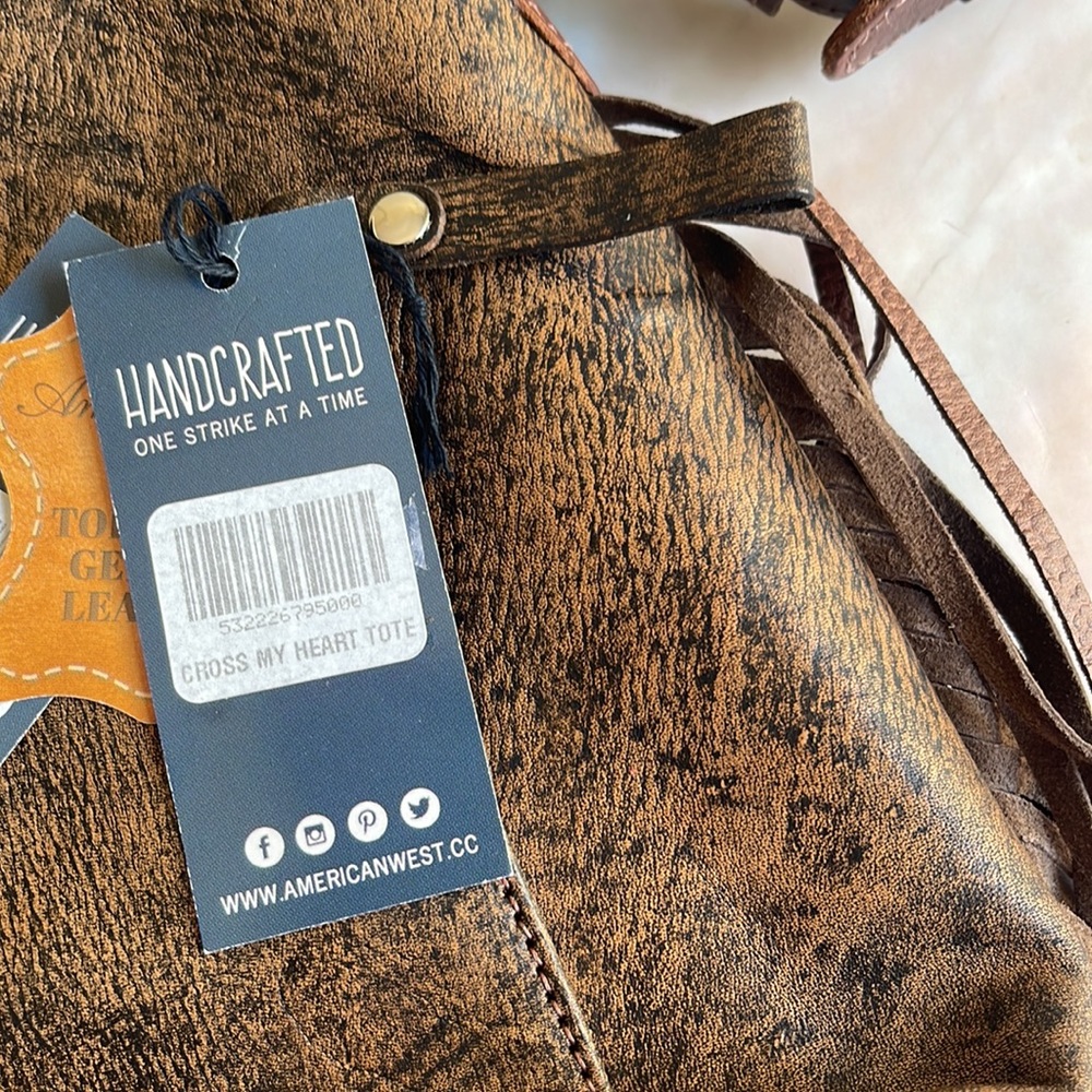 AMERICAN WEST | Cross My Heart leather tote bag - Picture 9 of 14